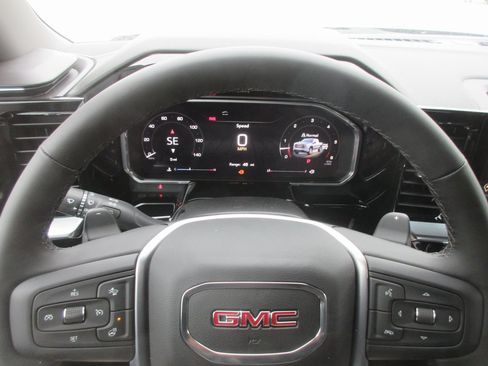 New 2026 GMC Sierra 1500 SLT w/ SLT Premium Plus Package image 18