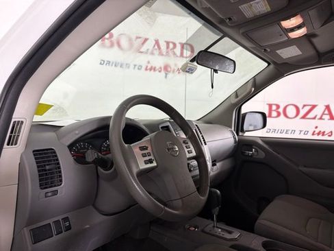 Used 2020 Nissan Frontier S w/ S Utility Package RWD image 12