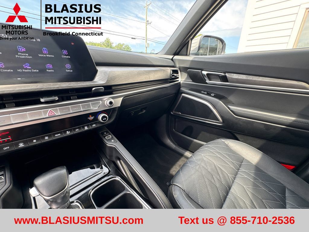 Used 2025 Kia Telluride EX X-Line AWD/4WD image 27