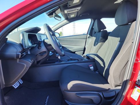 New 2026 Hyundai Elantra Sport image 5