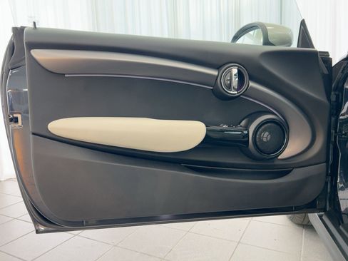 Used 2023 MINI Cooper S image 21