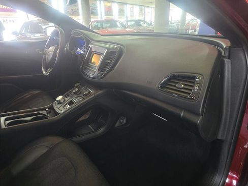 Used 2016 Chrysler 200 S w/ Comfort Group image 11