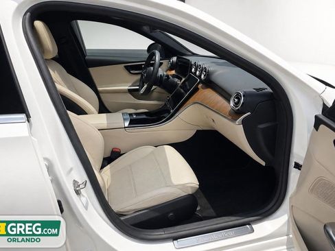 Used 2022 Mercedes-Benz C 300 Sedan w/ Exclusive Trim Package image 15