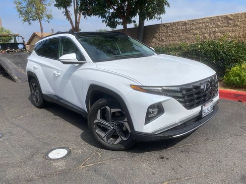 Used 2022 Hyundai Tucson Limited AWD/4WD image 2