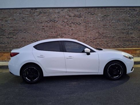 Used 2016 MAZDA MAZDA3 i Sport FWD image 6