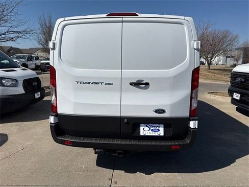 New 2025 Ford Transit 250 Low Roof RWD image 5