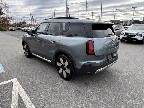 Used 2025 MINI Cooper Countryman S image 5