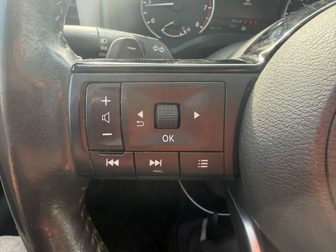 Used 2022 Nissan Rogue SV w/ SV Premium Package AWD/4WD image 13