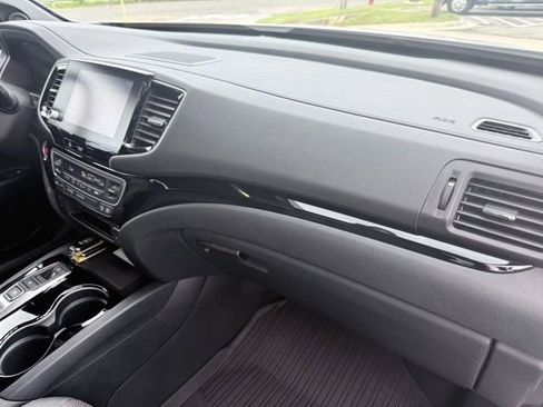 Used 2023 Honda Ridgeline Black Edition image 26