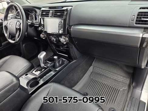 Used 2022 Toyota 4Runner TRD Off-Road Premium w/ Moonroof Package AWD/4WD image 16