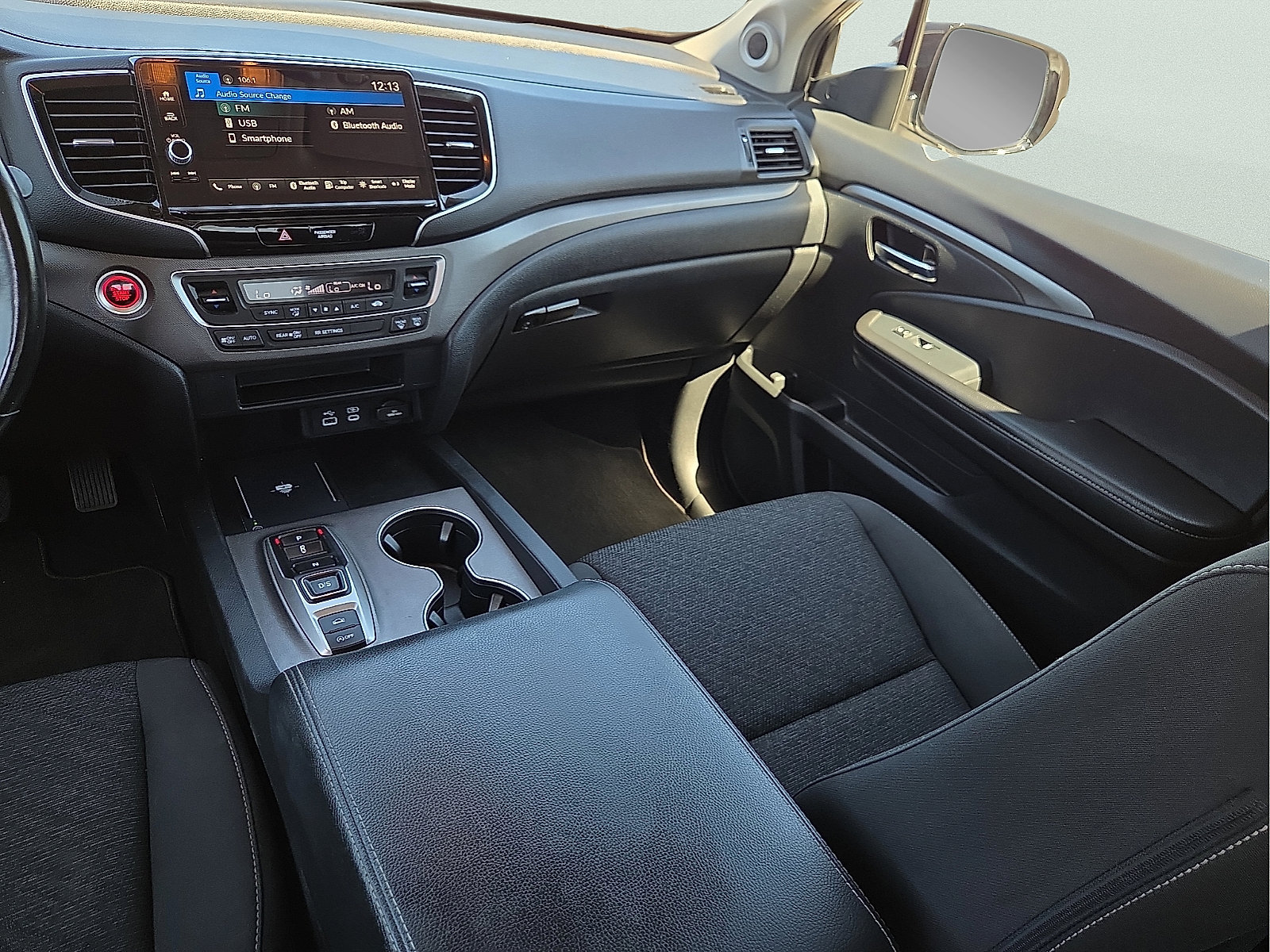 Used 2024 Honda Ridgeline Sport image 12