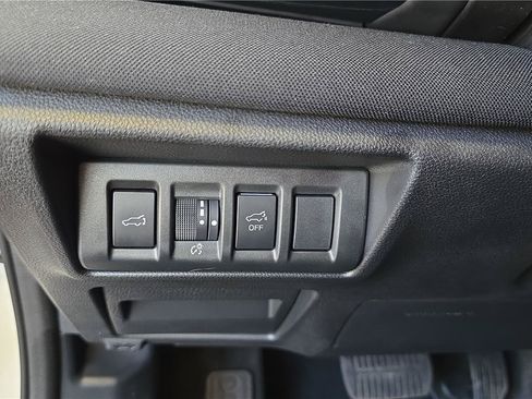 Used 2024 Subaru Outback Premium AWD/4WD image 26