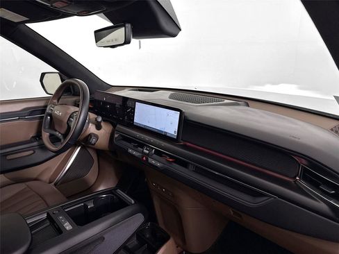 Used 2026 Kia EV9 GT-Line image 31