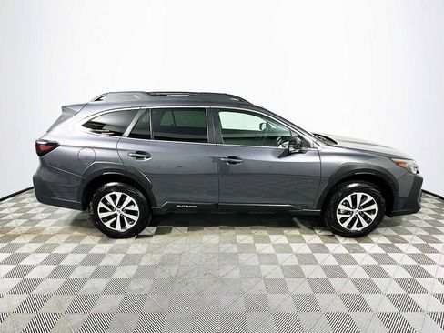 Certified 2025 Subaru Outback Premium image 8