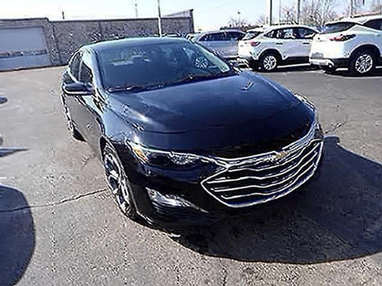 Used 2024 Chevrolet Malibu LT FWD image 1