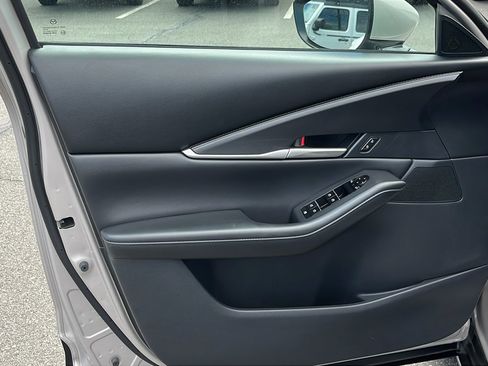 Used 2023 MAZDA CX-30 AWD 2.5 S w/ Select Package image 9