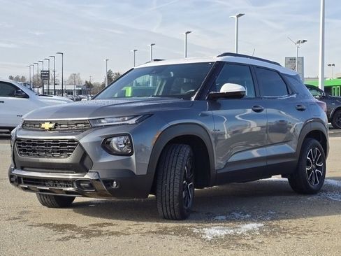 Used 2021 Chevrolet TrailBlazer ACTIV w/ Sun and Liftgate Package image 24