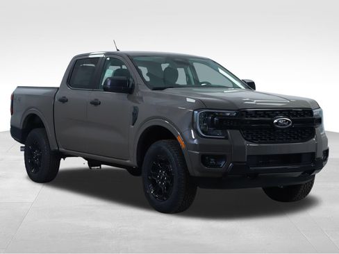 New 2026 Ford Ranger XLT w/ Equipment Group 301A High AWD/4WD image 3