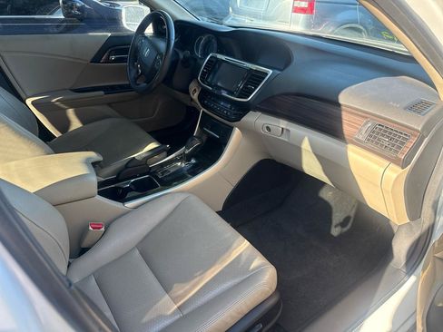 Used 2016 Honda Accord EX-L image 9