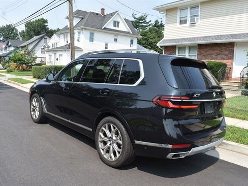 Used 2025 BMW X7 xDrive40i AWD/4WD image 7