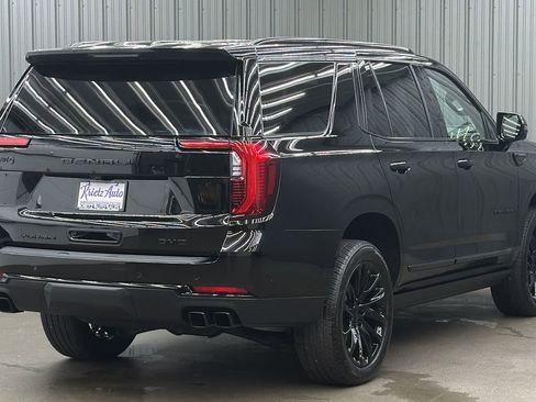 Used 2026 GMC Yukon Denali w/ Sun & Power Step Package AWD/4WD image 5