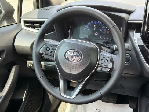 Used 2026 Toyota Corolla SE FWD image 24