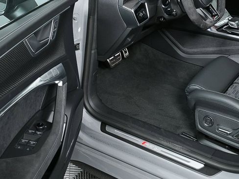 New 2025 Audi RS 7 performance Sportback image 8