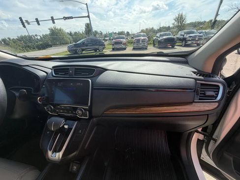 Used 2018 Honda CR-V EX image 14