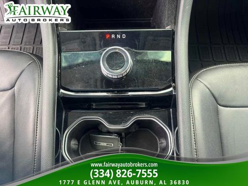 Used 2022 Jeep Grand Cherokee L Limited RWD image 25