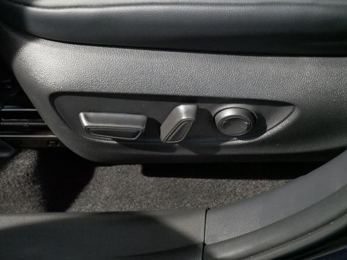 Certified 2026 Toyota Highlander XLE AWD/4WD image 20
