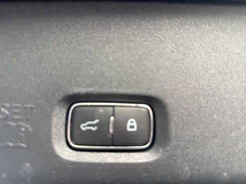 Used 2025 Ford Expedition Platinum w/ Stealth Performance Package image 9