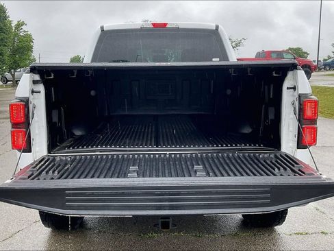 Used 2018 Ford F150 XLT RWD image 32
