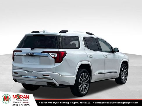 Certified 2023 GMC Acadia Denali w/ Denali Ultimate Package AWD/4WD image 4