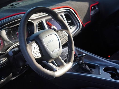 Used 2021 Dodge Challenger SRT Hellcat Redeye image 21