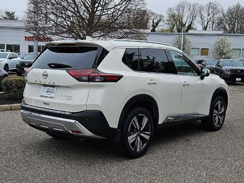 Certified 2023 Nissan Rogue Platinum AWD/4WD image 8