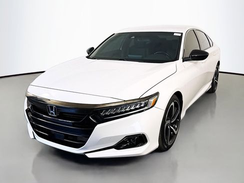 Used 2021 Honda Accord Sport image 4