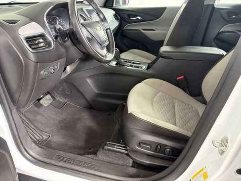 Used 2021 Chevrolet Equinox LT image 9