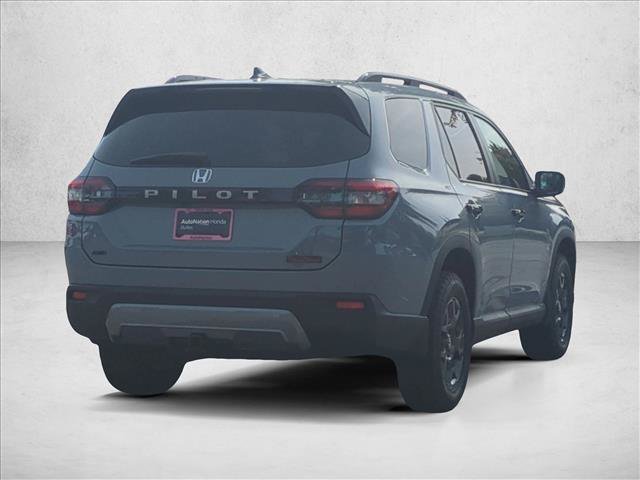 New 2026 Honda Pilot TrailSport image 2