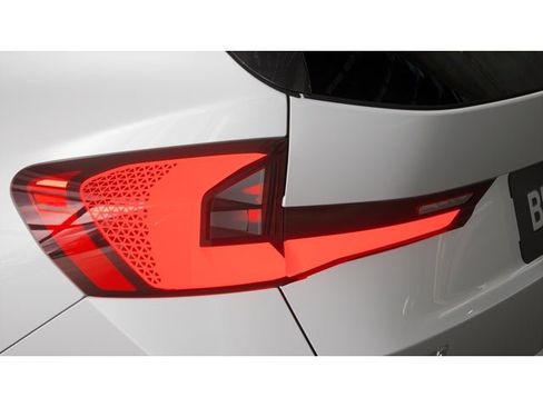 New 2026 BMW X1 xDrive28i w/ Convenience Package AWD/4WD image 8