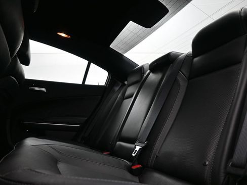 Used 2018 Dodge Charger GT AWD/4WD image 13