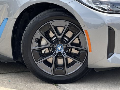 Used 2024 BMW i4 xDrive40i image 4