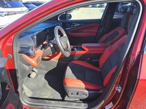 Used 2024 Chevrolet Blazer EV RS image 3