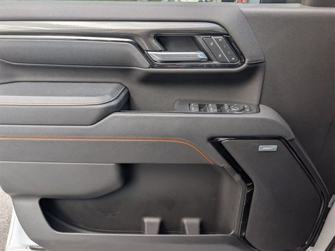 Certified 2025 GMC Sierra 2500 AT4 image 24