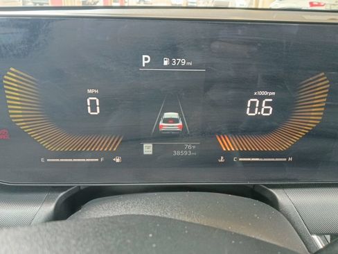 Used 2025 Kia K4 FWD image 2