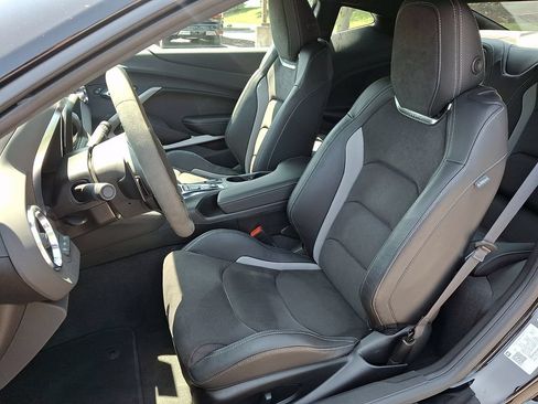 Used 2023 Chevrolet Camaro SS RWD image 15