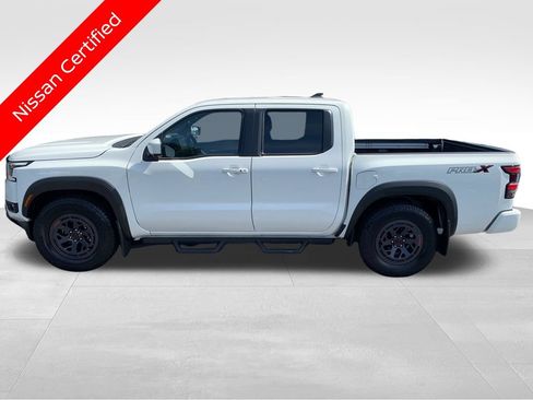 Used 2025 Nissan Frontier Pro-X w/ Pro Convenience Package RWD image 2