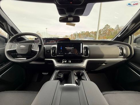 New 2025 Ford Expedition Max Platinum w/ Stealth Performance Package image 31