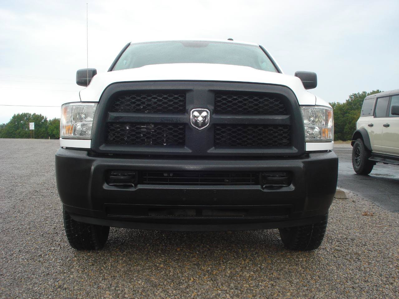 Used 2017 RAM 2500 Tradesman w/ Protection Group AWD/4WD image 4