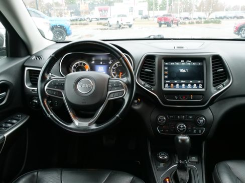 Used 2021 Jeep Cherokee Latitude Lux w/ Comfort/Convenience Group image 20