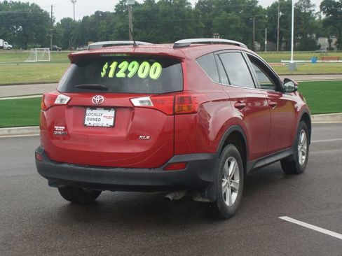 Used 2013 Toyota RAV4 XLE FWD image 12